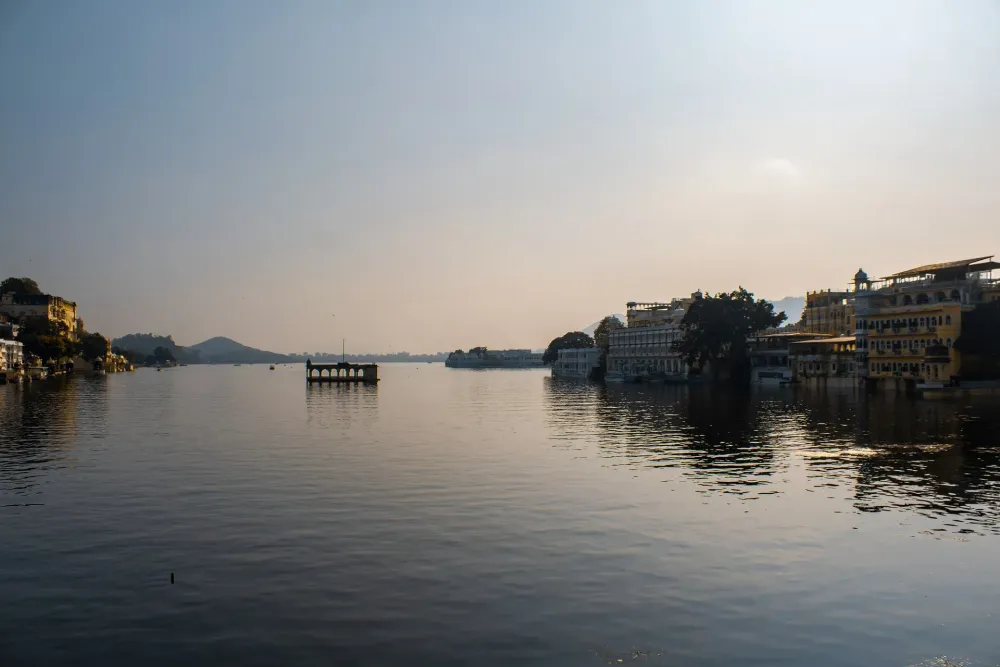 Scenic Aravalli hills and Lake Pichola marking the Udaipur end of the Surat to Udaipur road trip.